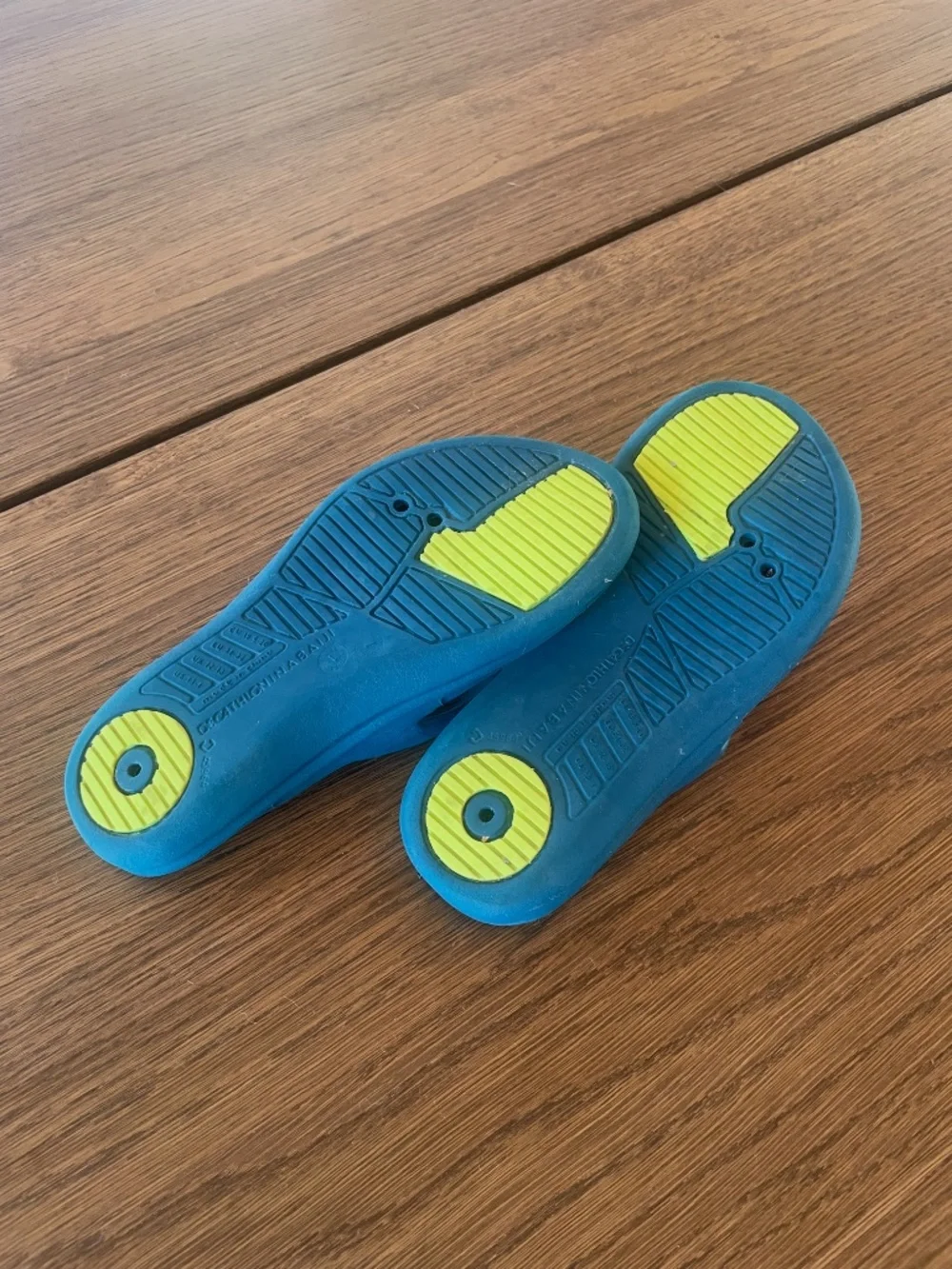 Nabaiji Kids Blue Flip Flops – US Size 13